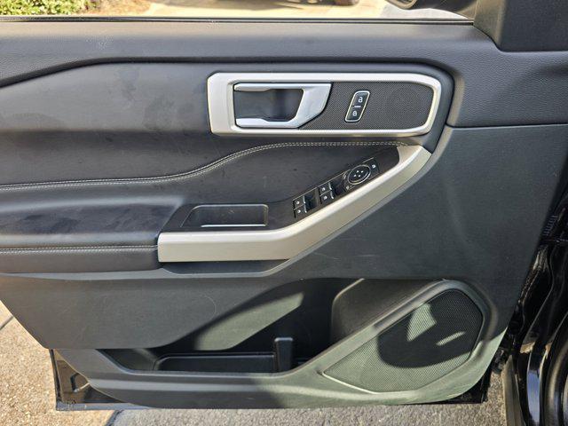 used 2024 Ford Explorer car, priced at $29,995