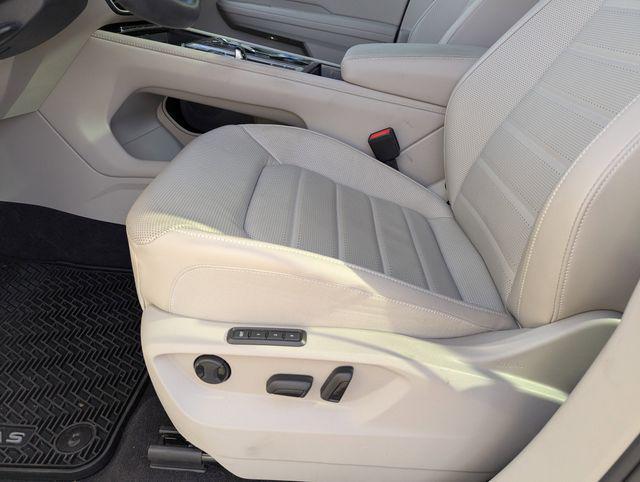 used 2025 Volkswagen Atlas car, priced at $38,912