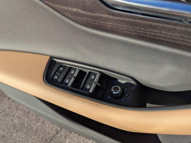 new 2026 Audi Q7 car, priced at $67,295