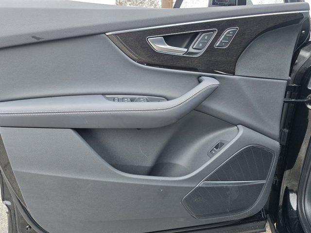 used 2025 Audi Q7 car, priced at $59,048