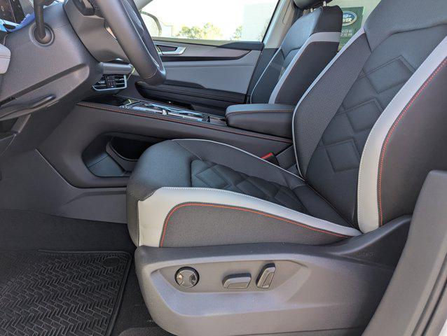 new 2026 Volkswagen Atlas car, priced at $51,716