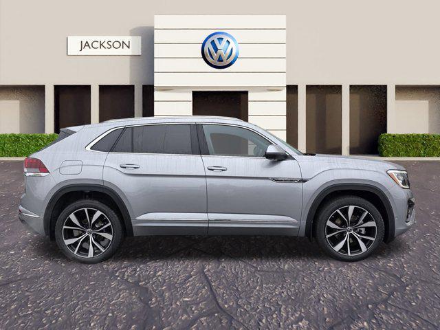 new 2026 Volkswagen Atlas Cross Sport car, priced at $55,431