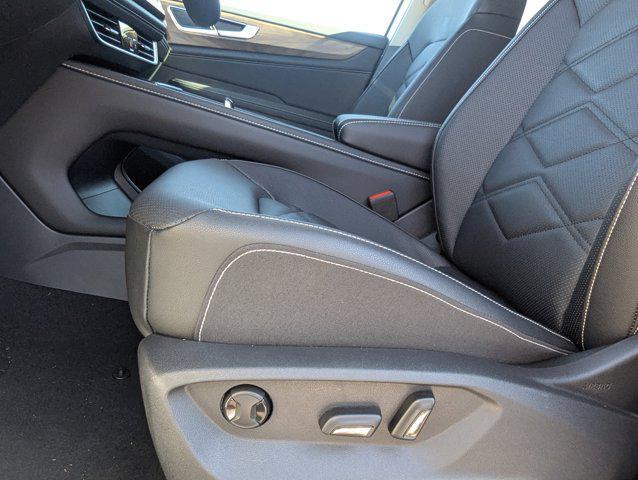 new 2026 Volkswagen Atlas car, priced at $41,366