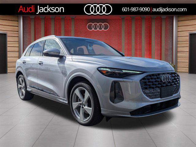new 2025 Audi Q5 car, priced at $60,890