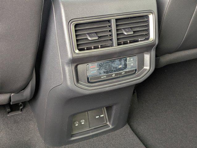 new 2026 Volkswagen Atlas car, priced at $47,726