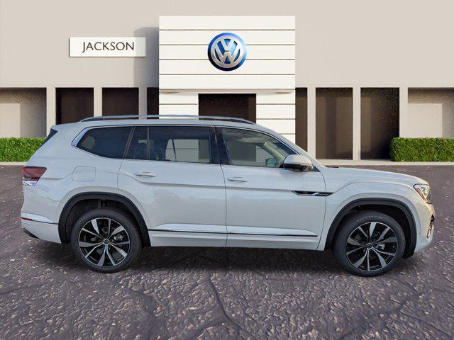 new 2026 Volkswagen Atlas car, priced at $56,416