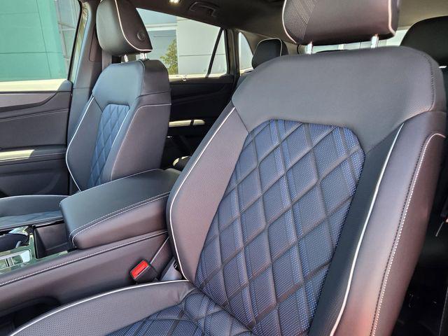 new 2026 Volkswagen Atlas Cross Sport car, priced at $54,188