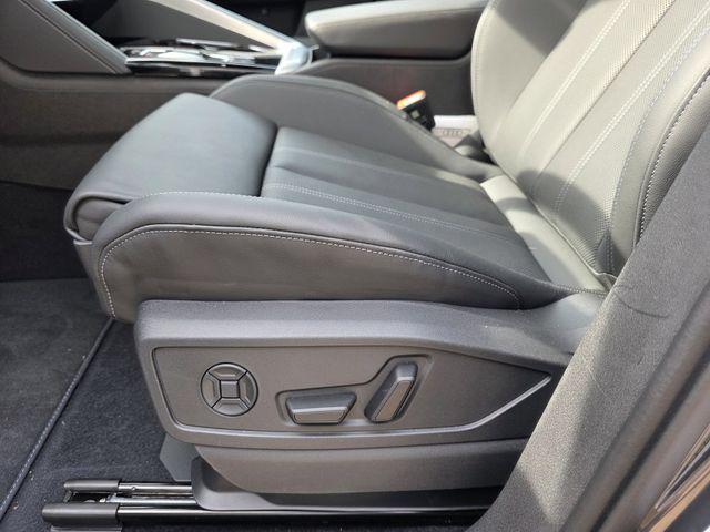 new 2025 Audi Q5 car, priced at $59,940