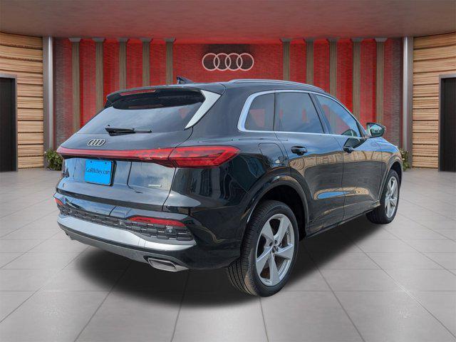 new 2025 Audi Q5 car, priced at $59,390