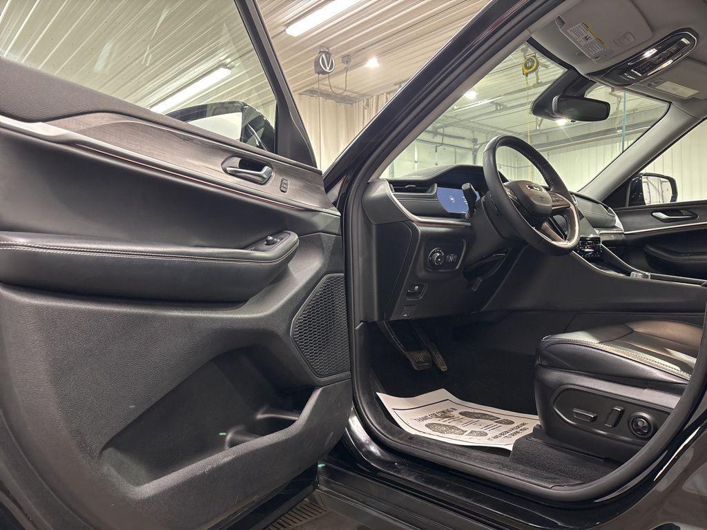 used 2023 Jeep Grand Cherokee L car, priced at $32,210