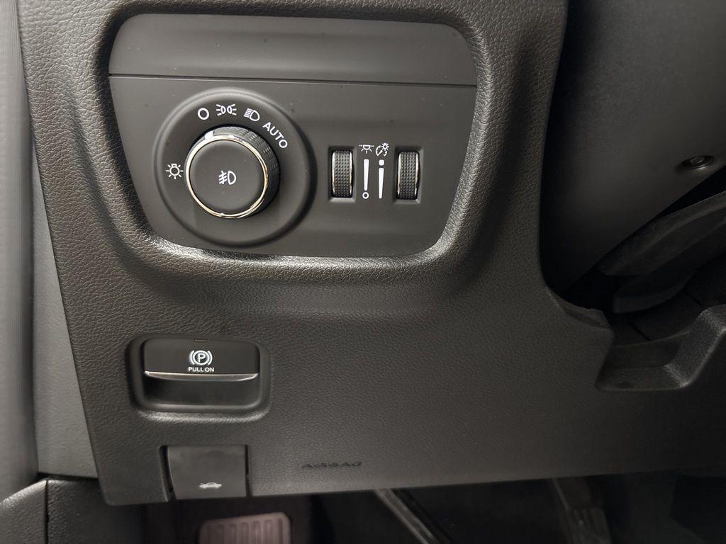 used 2023 Jeep Grand Cherokee L car, priced at $32,210