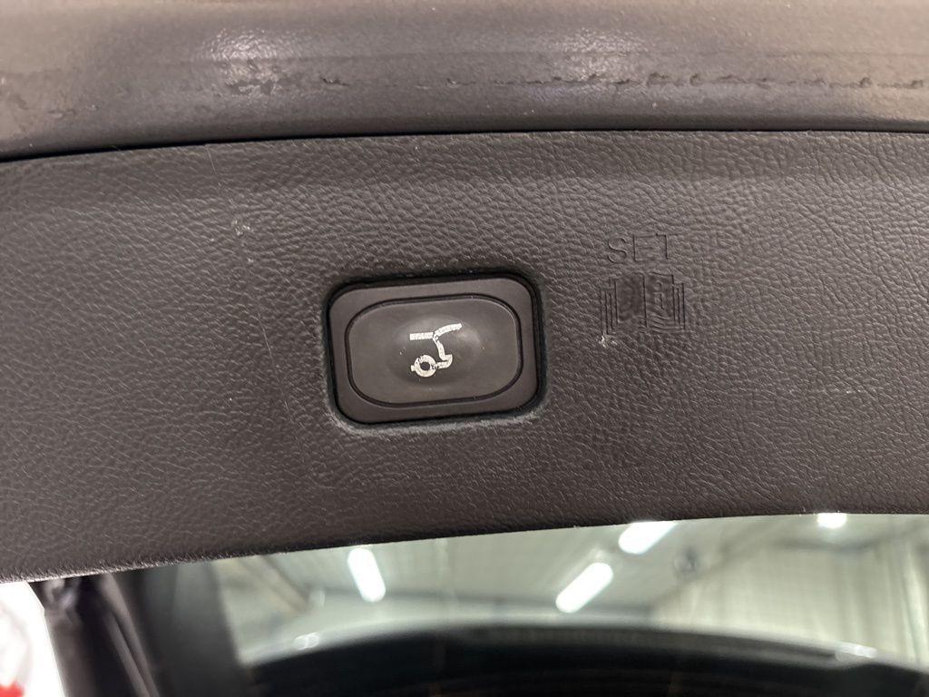 used 2022 Ford Edge car, priced at $19,900