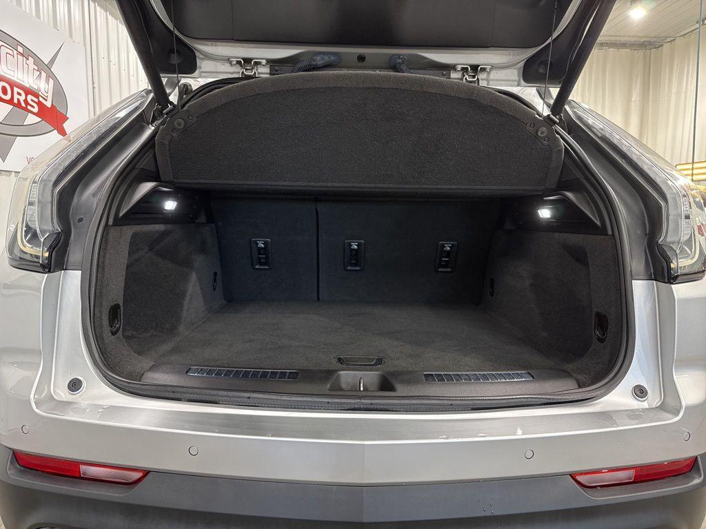 used 2019 Cadillac XT4 car, priced at $21,350