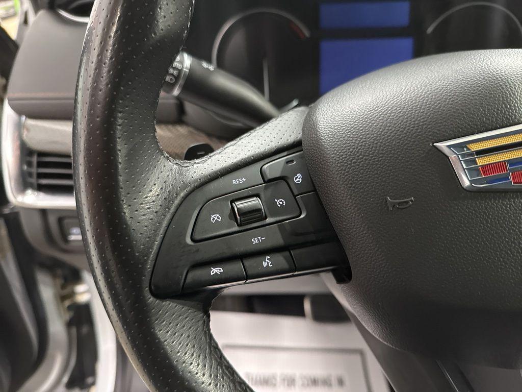 used 2019 Cadillac XT4 car, priced at $21,350