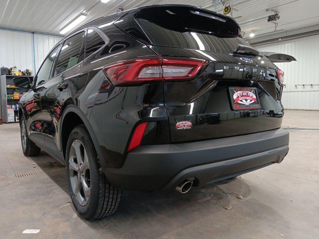 used 2025 Ford Escape car, priced at $24,950