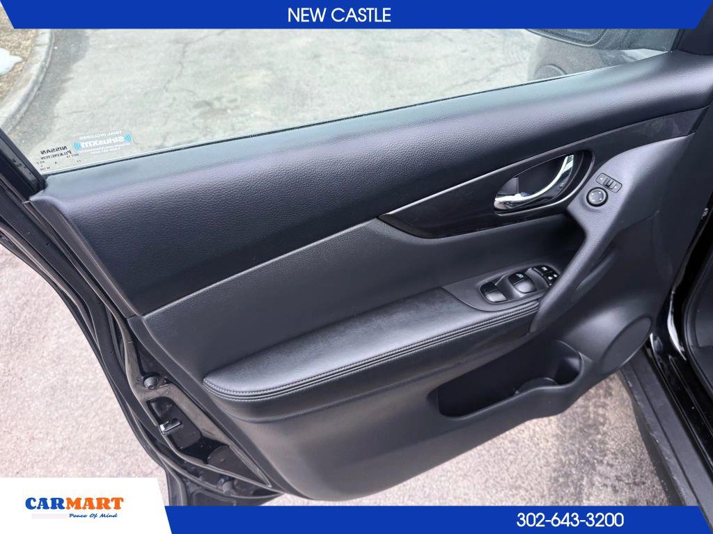 used 2018 Nissan Rogue car, priced at $12,403