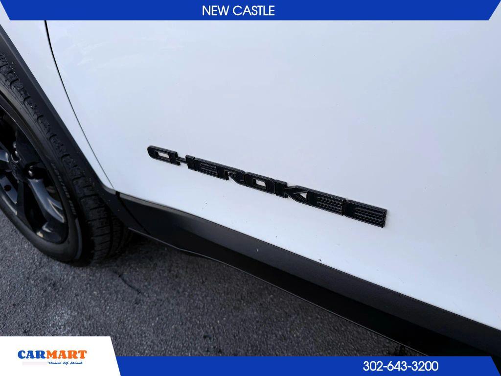 used 2020 Jeep Cherokee car, priced at $14,957