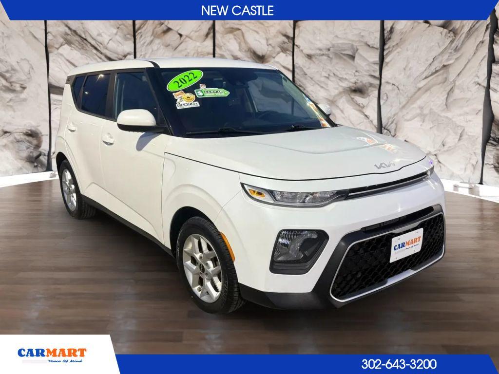 used 2022 Kia Soul car, priced at $11,596