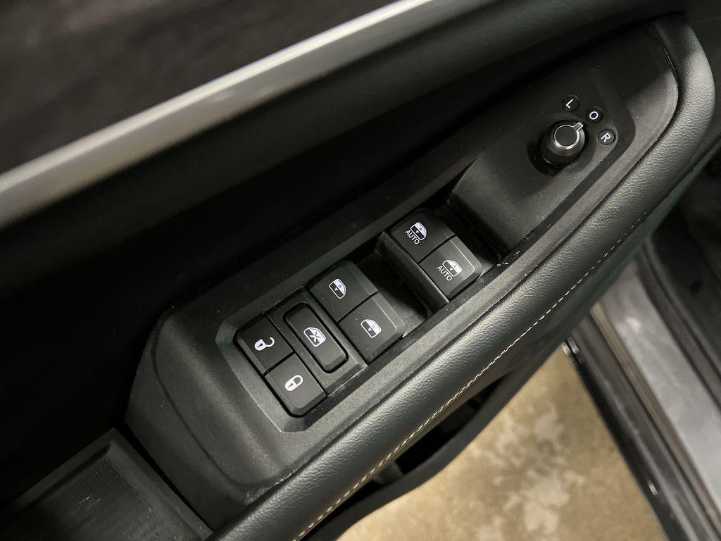 used 2024 Jeep Grand Cherokee L car, priced at $32,660