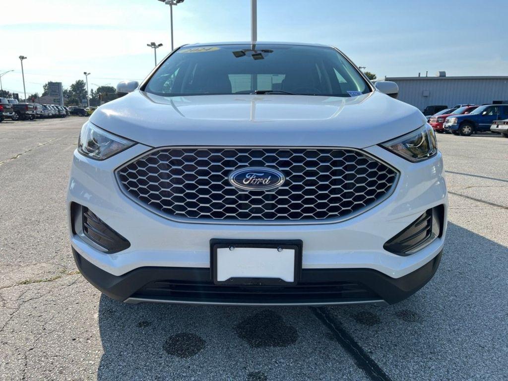 used 2024 Ford Edge car, priced at $23,533
