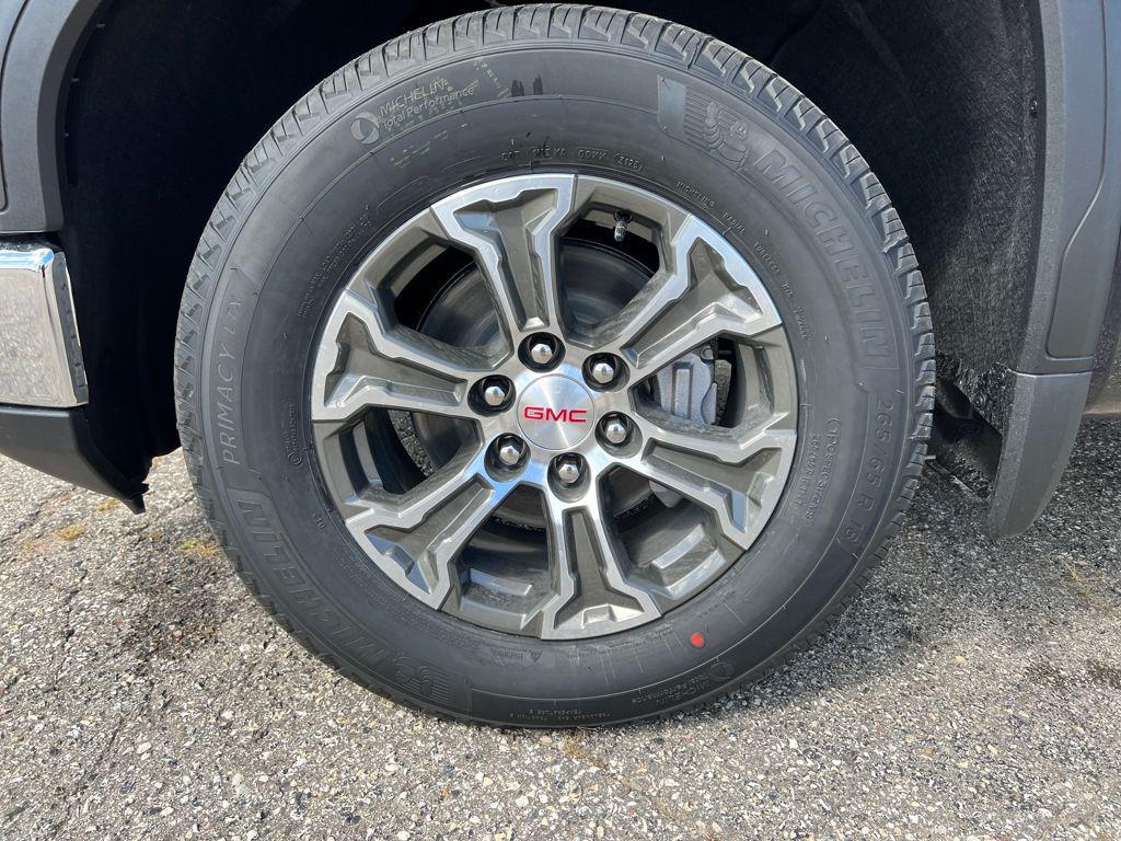 new 2026 GMC Sierra 1500 car, priced at $48,899