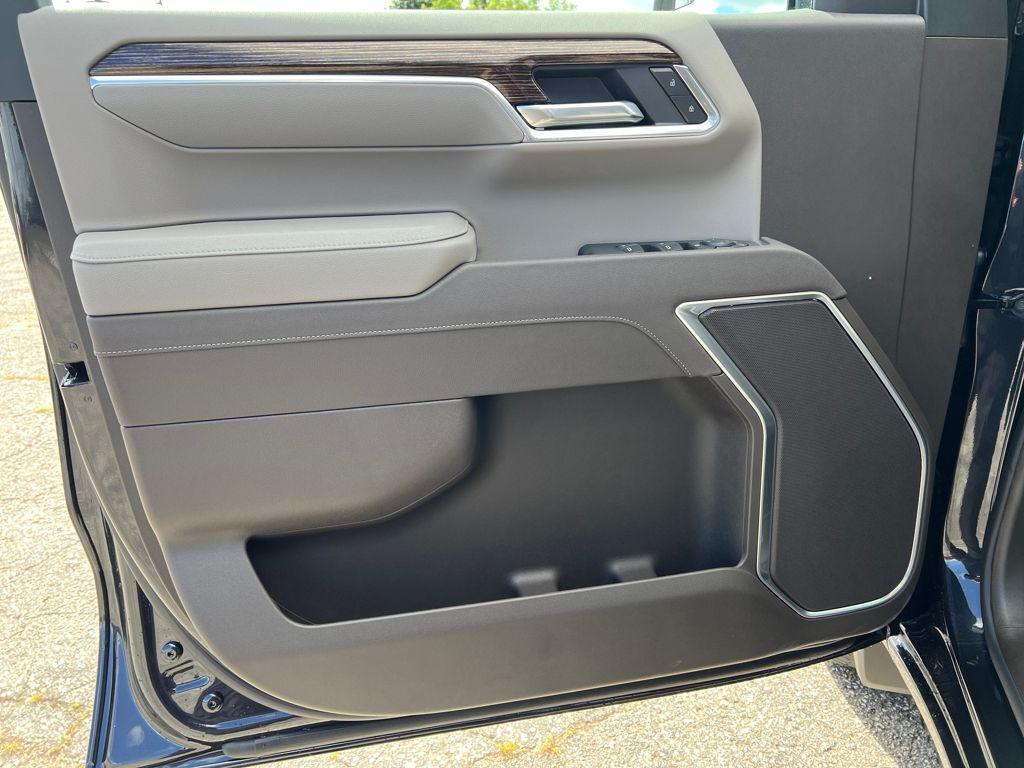 new 2026 GMC Sierra 1500 car, priced at $48,899