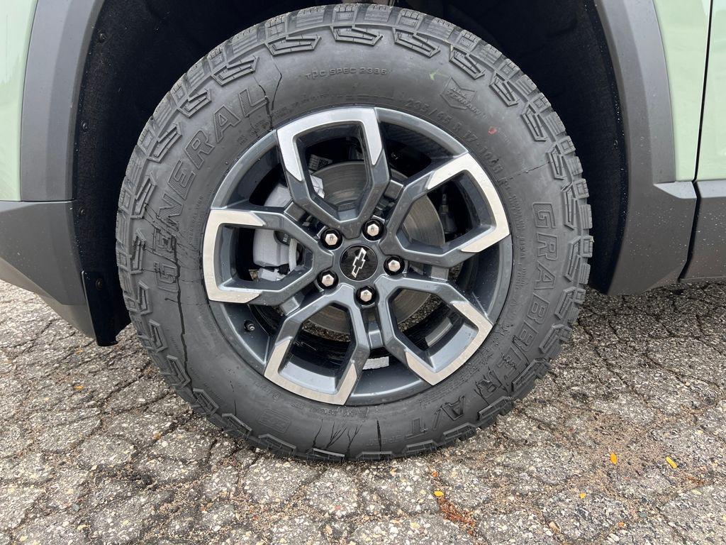 new 2026 Chevrolet Equinox car, priced at $35,466