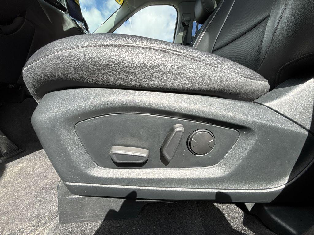 used 2023 Ford Explorer car, priced at $31,993