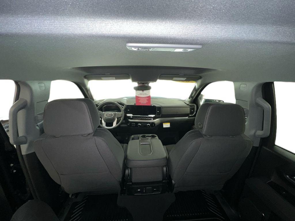 new 2025 GMC Sierra 1500 car, priced at $53,735
