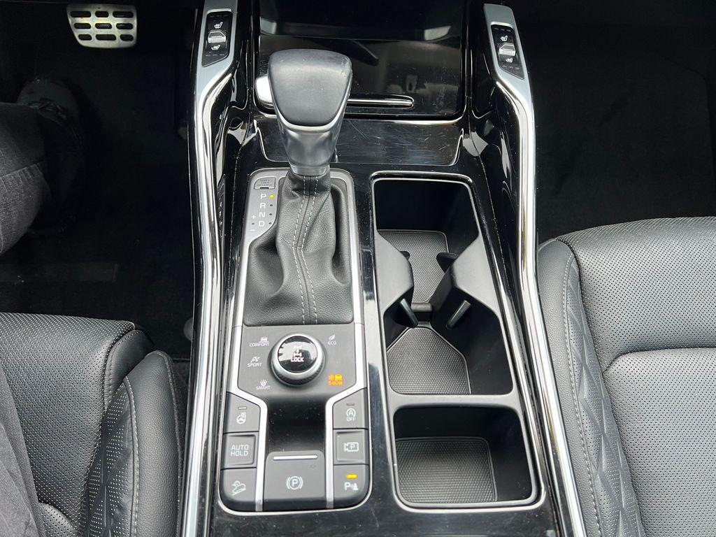 used 2022 Kia Sorento car, priced at $28,809