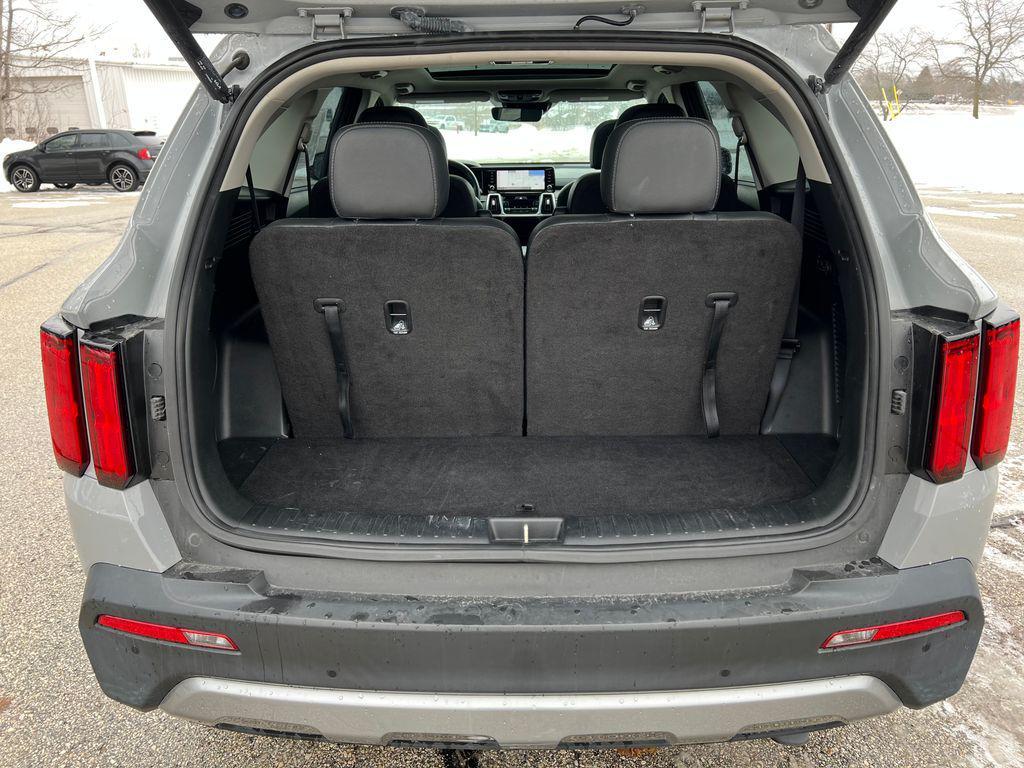 used 2022 Kia Sorento car, priced at $28,809