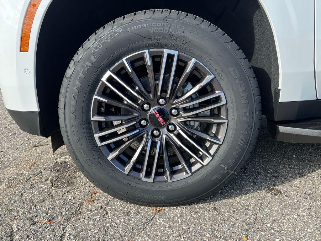 new 2026 GMC Yukon car, priced at $67,398