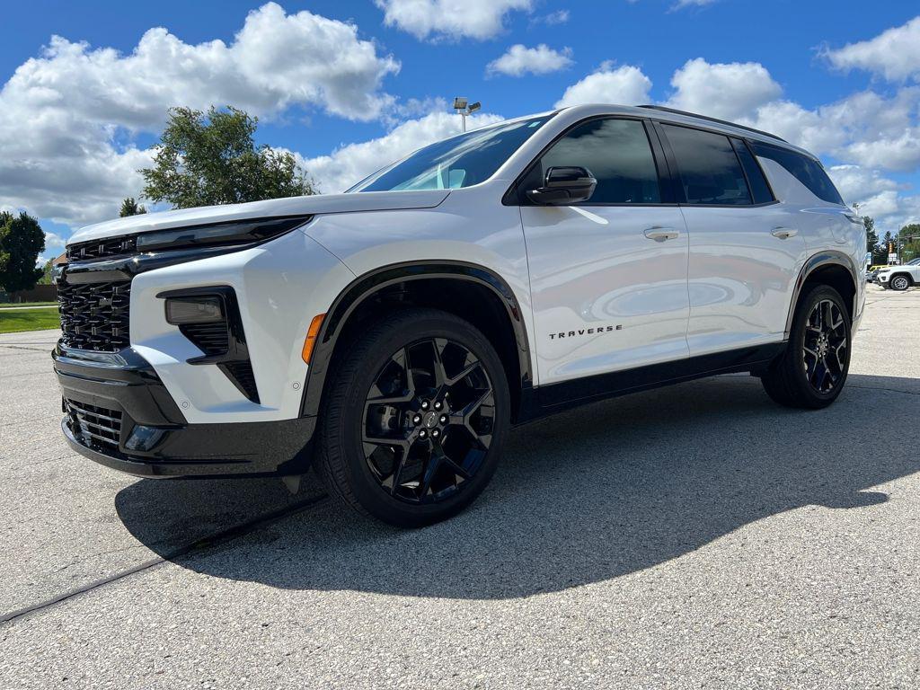 used 2024 Chevrolet Traverse car, priced at $44,038