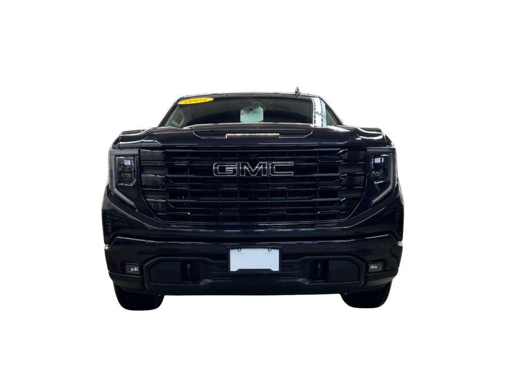 new 2025 GMC Sierra 1500 car, priced at $52,535