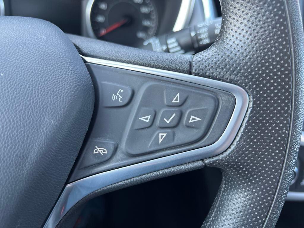 used 2022 Chevrolet Equinox car, priced at $19,832