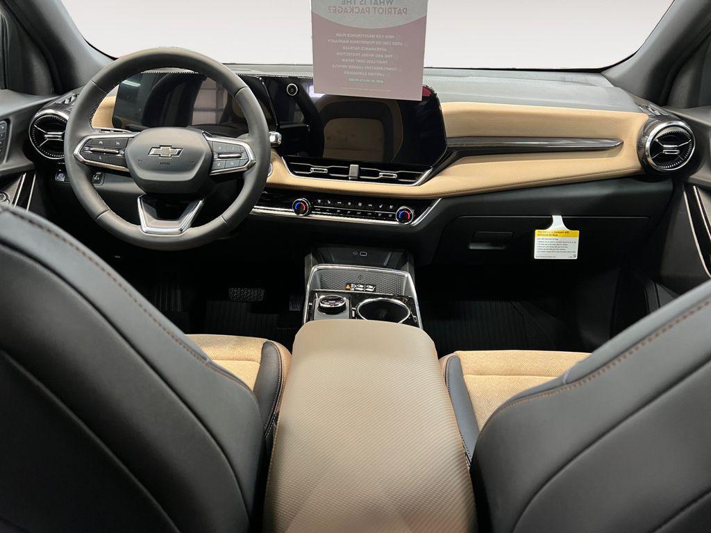 new 2025 Chevrolet Equinox car, priced at $37,984