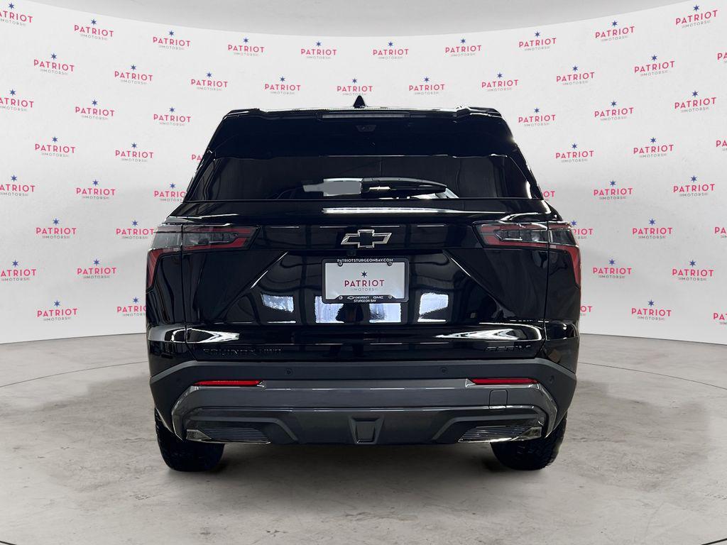 new 2025 Chevrolet Equinox car, priced at $37,984