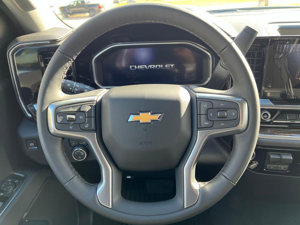 new 2026 Chevrolet Silverado 1500 car, priced at $47,675