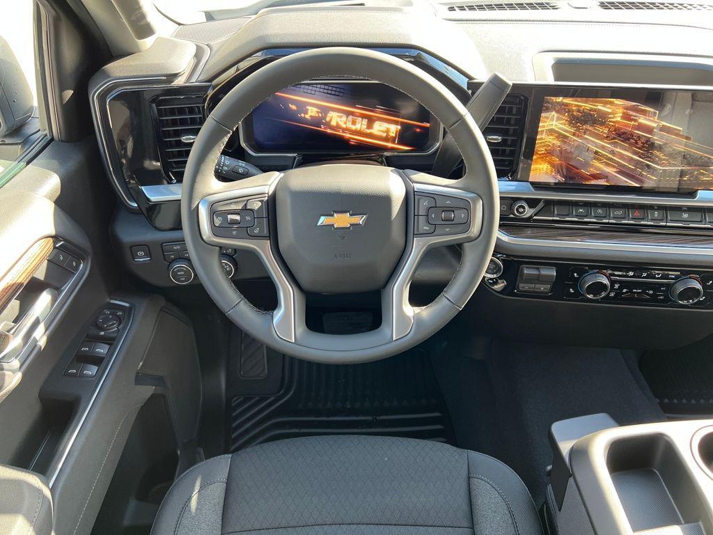new 2026 Chevrolet Silverado 1500 car, priced at $47,675