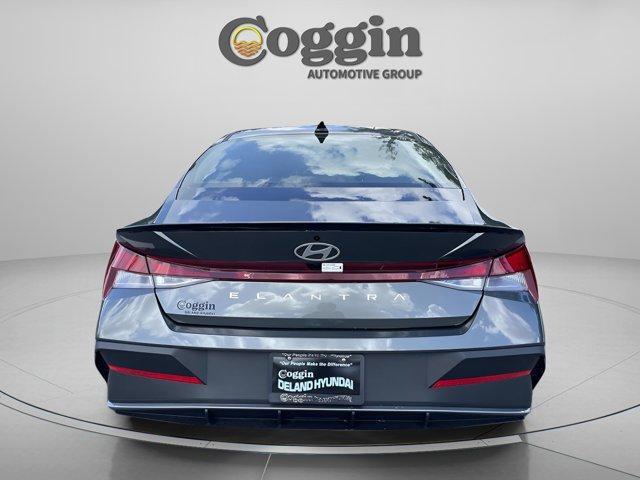 new 2025 Hyundai Elantra car, priced at $20,424