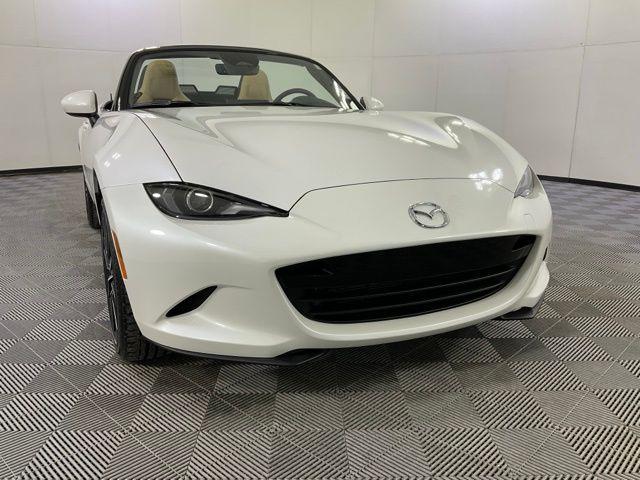 used 2025 Mazda MX-5 Miata car, priced at $32,286
