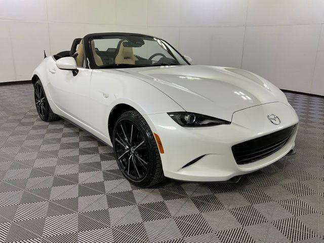 used 2025 Mazda MX-5 Miata car, priced at $32,286
