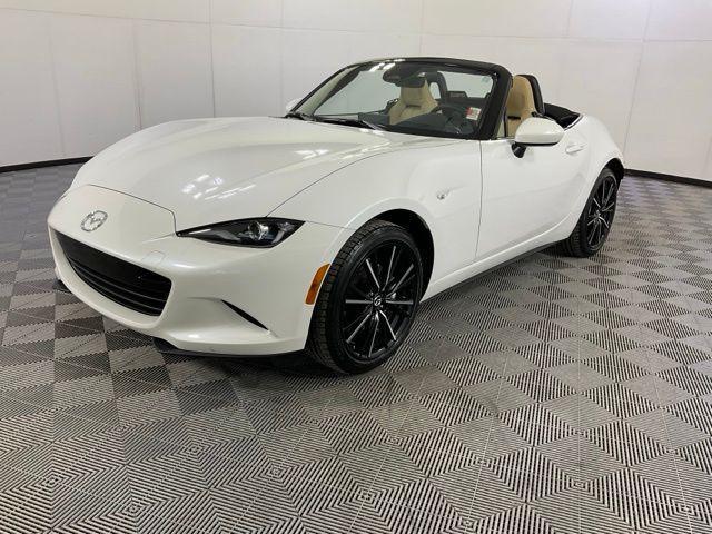 used 2025 Mazda MX-5 Miata car, priced at $32,286