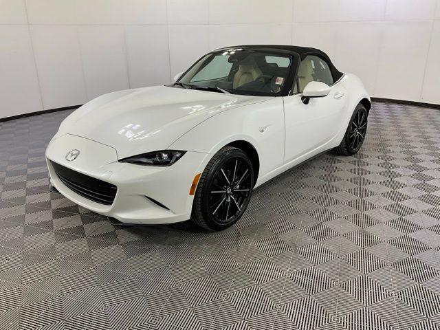 used 2025 Mazda MX-5 Miata car, priced at $32,286