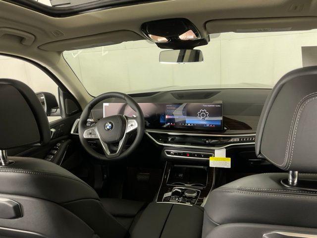 new 2026 BMW X7 car, priced at $95,325