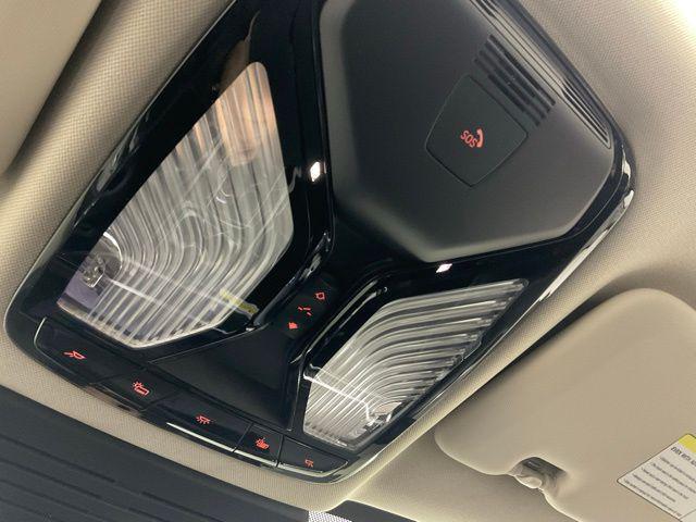 new 2026 BMW X7 car, priced at $93,715