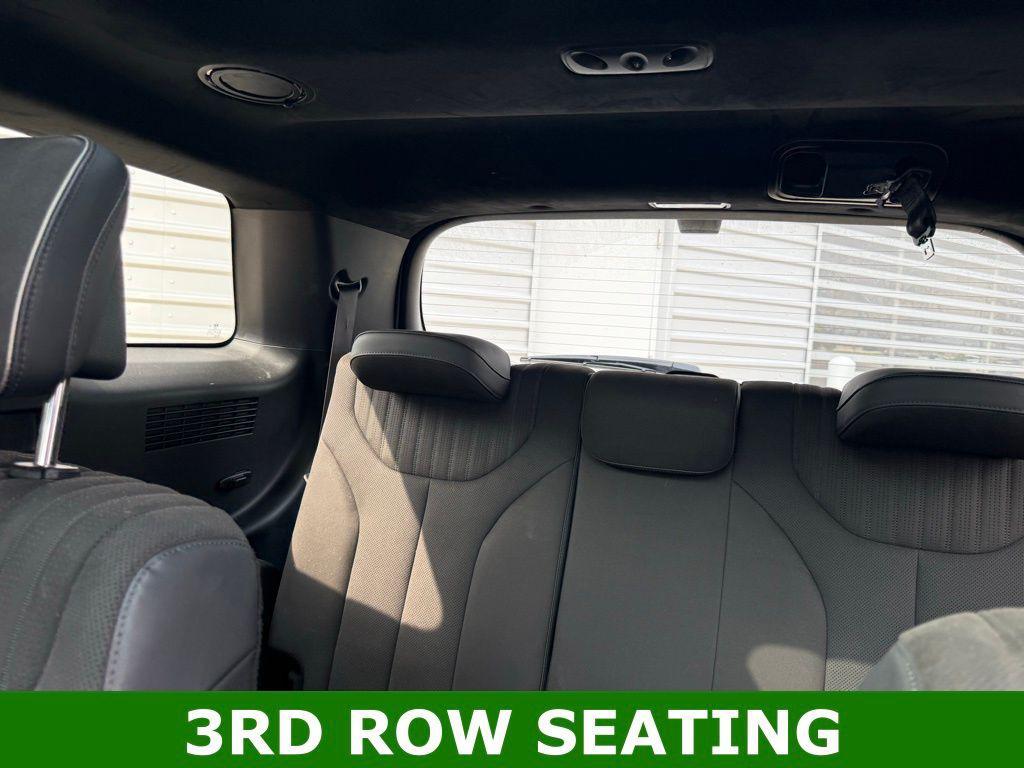 used 2025 Hyundai Palisade car, priced at $44,988