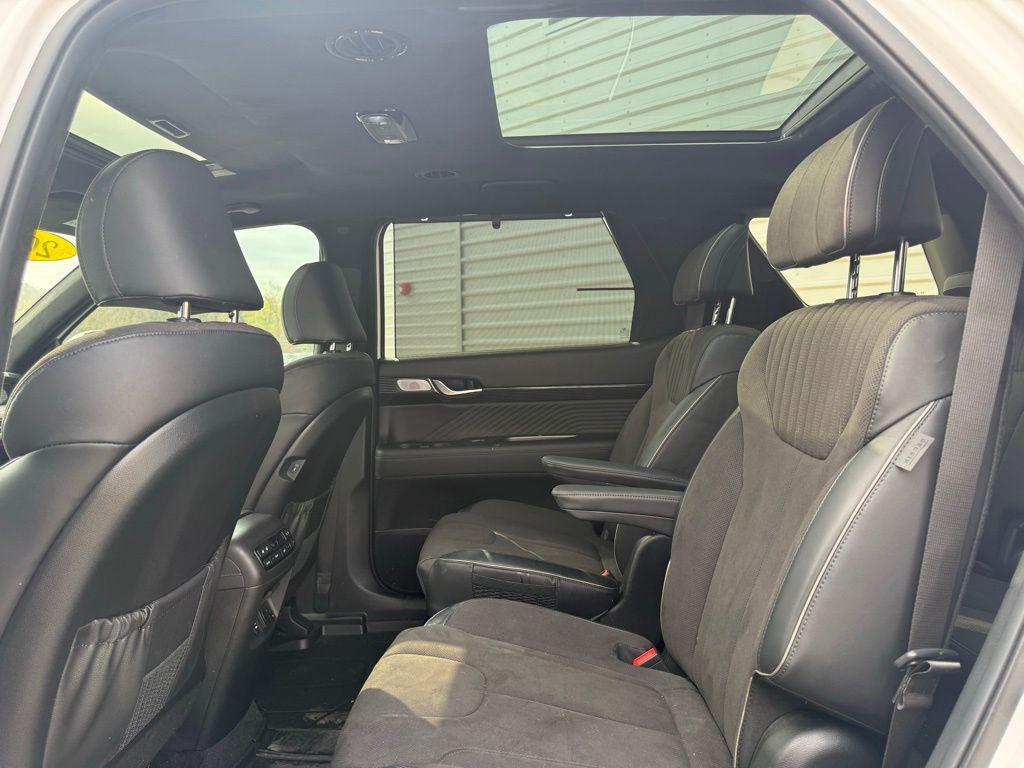 used 2025 Hyundai Palisade car, priced at $44,988