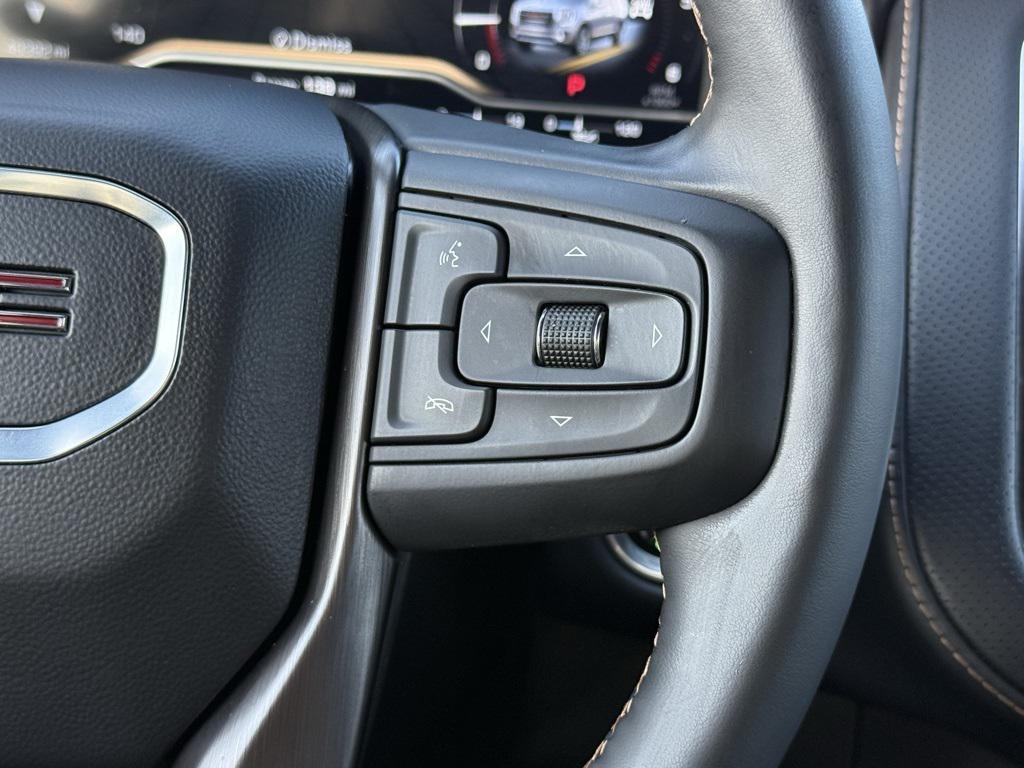 used 2023 GMC Yukon car, priced at $56,963