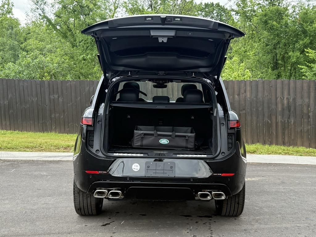 new 2025 Land Rover Range Rover Sport car, priced at $122,650